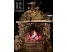 443 SANDRINGHAM CRESCENT - 41