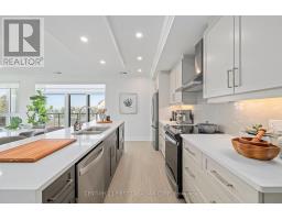 211 - 1975 FOUNTAIN GRASS DRIVE - 12