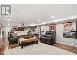 831 RIVERSIDE DRIVE - 21