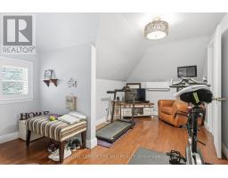 831 RIVERSIDE DRIVE - 31