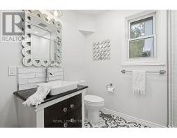 831 RIVERSIDE DRIVE - 36