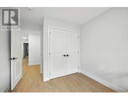 28 - 1870 ALDERSBROOK GATE - 19