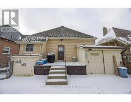 8 WELDON AVENUE - 21
