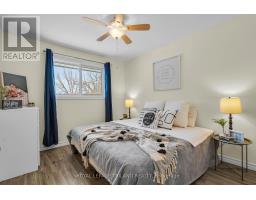 25 HAWKESBURY AVENUE - 11