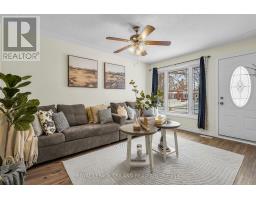 25 HAWKESBURY AVENUE - 9