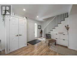 39 LUTON CRESCENT - 18