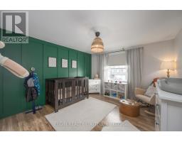 39 LUTON CRESCENT - 40