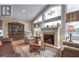 17 HICKORY LANE - 13