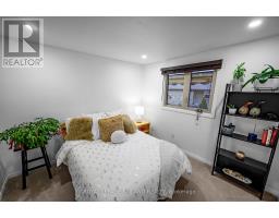 96 GOLFDALE CRESCENT - 18