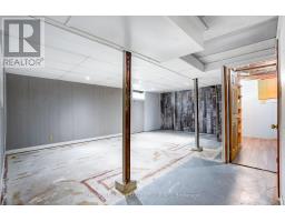 493 CYPRESS AVENUE - 32