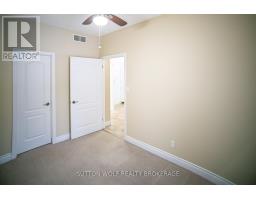 7 - 384 HEAD STREET N - 16