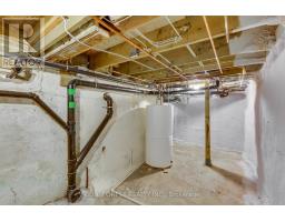 17 MCDONALD AVENUE - 40