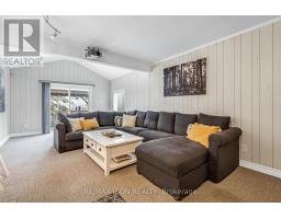 151 BRIXHAM CRESCENT - 16