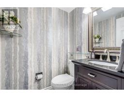 151 BRIXHAM CRESCENT - 17