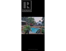 151 BRIXHAM CRESCENT - 28