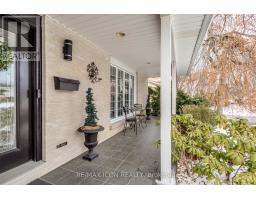 151 BRIXHAM CRESCENT - 3