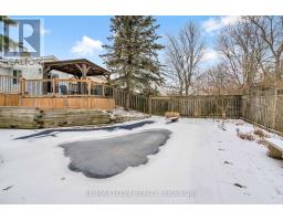 151 BRIXHAM CRESCENT - 39