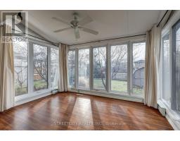 23 DYER CRESCENT - 28