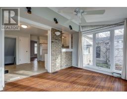 23 DYER CRESCENT - 29