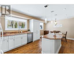 628 VISCOUNT ROAD - 14