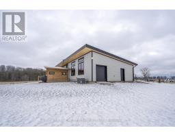 143273 HAWKINS ROAD W - 3