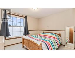 146 ANDOVER DRIVE - 25