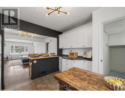 652 PERCY STREET - 18