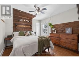 652 PERCY STREET - 20