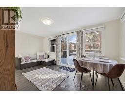 652 PERCY STREET - 26