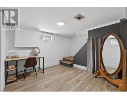 652 PERCY STREET - 30