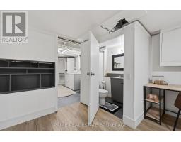 652 PERCY STREET - 36