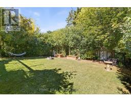 652 PERCY STREET - 46