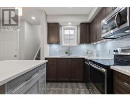 50 - 3200 SINGLETON AVENUE - 8