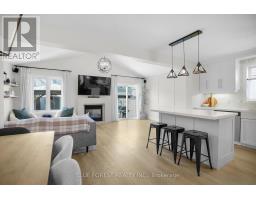 1883 REILLY WALK - 16