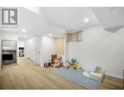 1883 REILLY WALK - 34