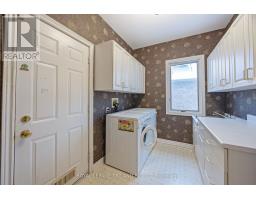 90 LONGVIEW COURT - 25