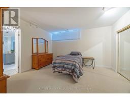 90 LONGVIEW COURT - 38