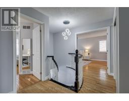 14 COBBLESTONE ROAD - 20