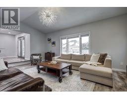 14 COBBLESTONE ROAD - 4