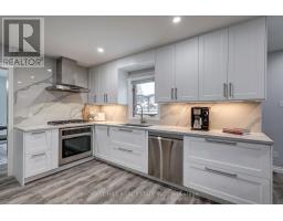 14 COBBLESTONE ROAD - 7