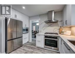 14 COBBLESTONE ROAD - 8