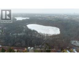 221 MILLBANK DRIVE - 34