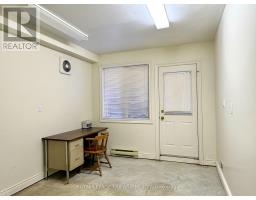 31 WOODS EDGE CLOSE - 38