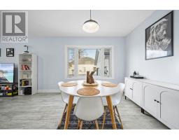 204 WELLINGTON STREET - 12