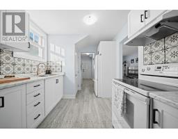 204 WELLINGTON STREET - 15