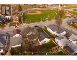 204 WELLINGTON STREET - 31