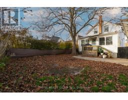 204 WELLINGTON STREET - 34