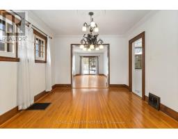 402 VICTORIA STREET - 15