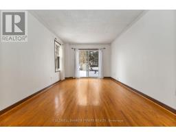 402 VICTORIA STREET - 18