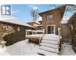 402 VICTORIA STREET - 41